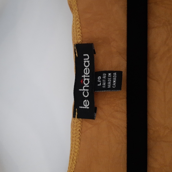 🌞3/$50 Le Chateau Top - Picture 2 of 4